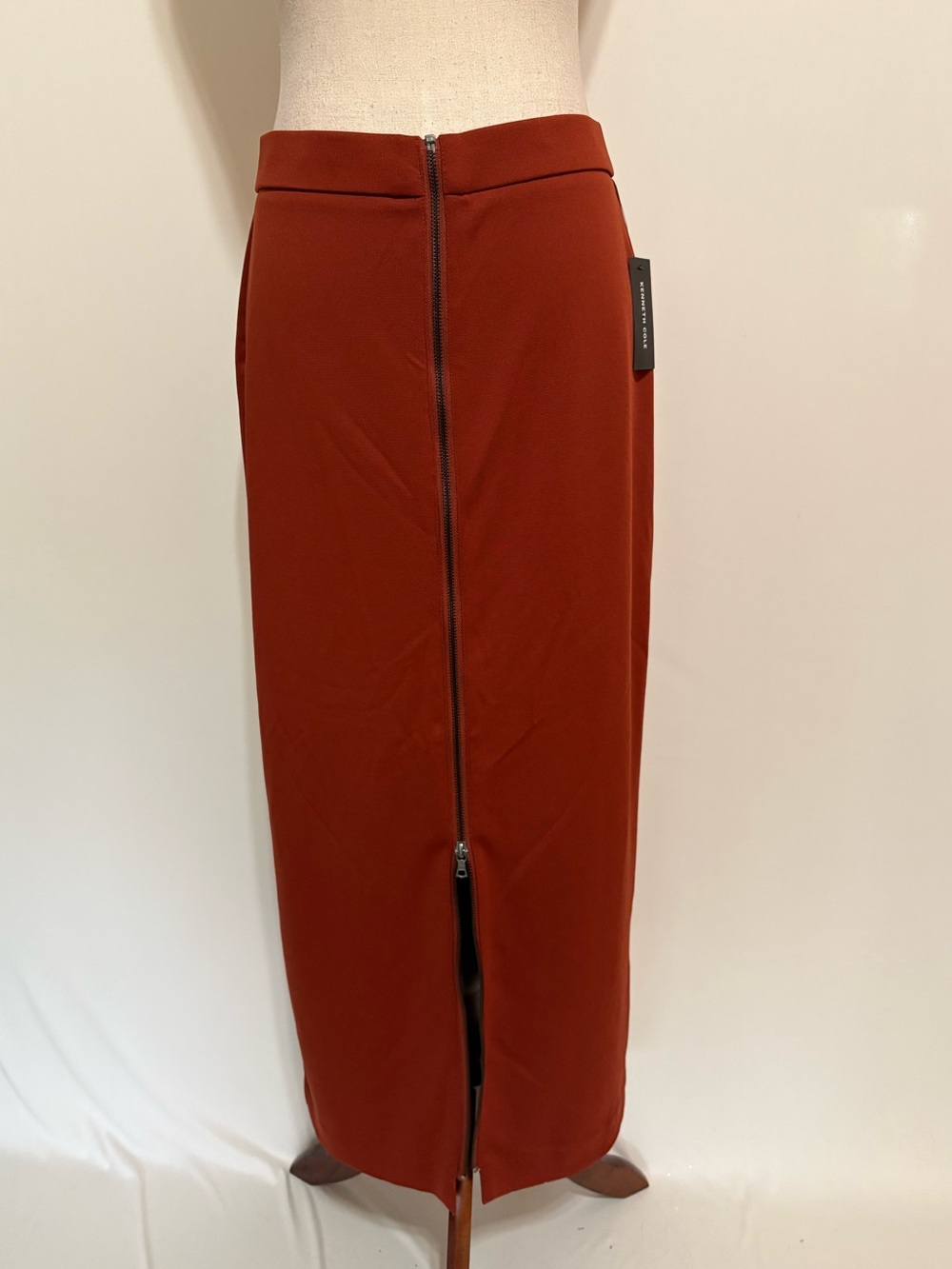 Kenneth Cole Rust Colored Zip Front MIDI Length Pencil Skirt Size 6 New With Tag